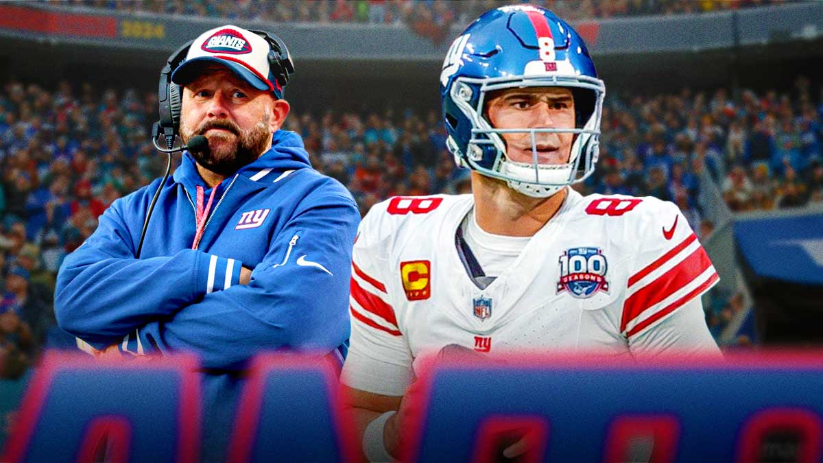 Giants Daniel Jones next to Giants Brian Daboll looking disappointed