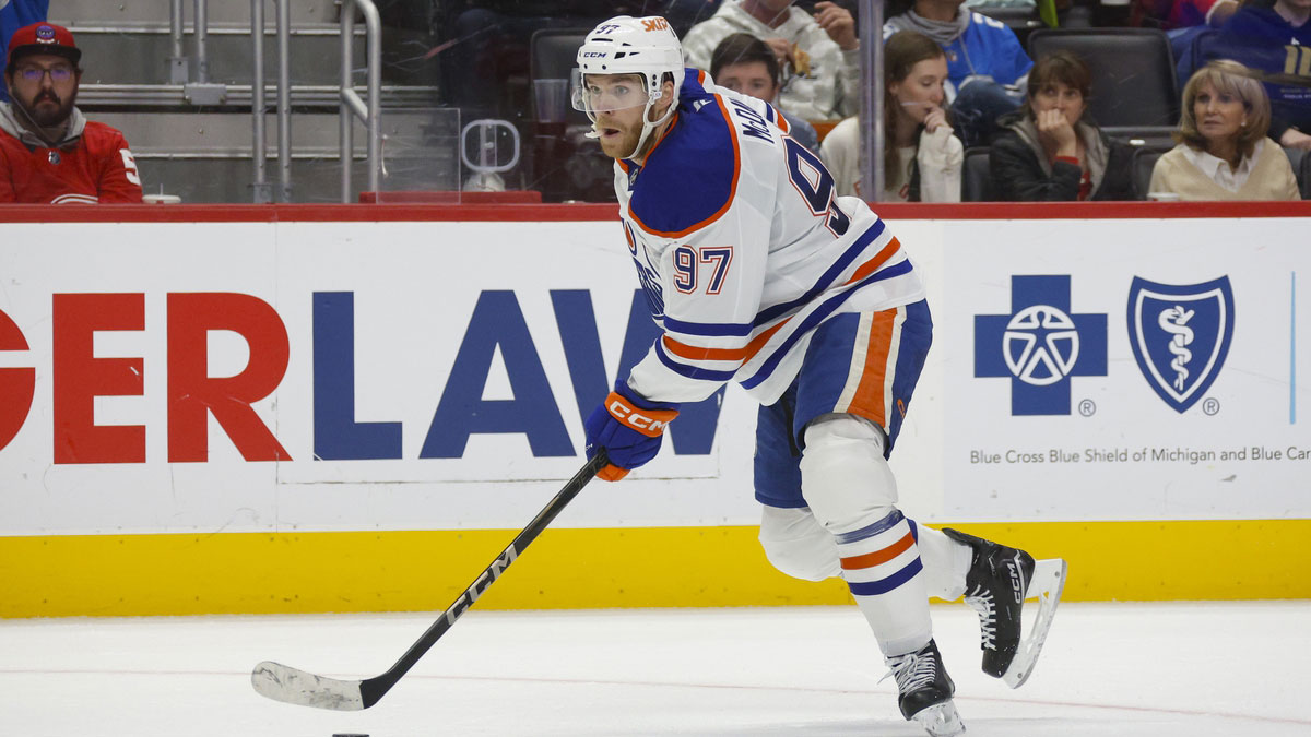Edmonton Oilers center Connor McDavid (97) handles the puck during the third period of the game against the Detroit Red Wings at Little Caesars Arena. NHL Power Rankings