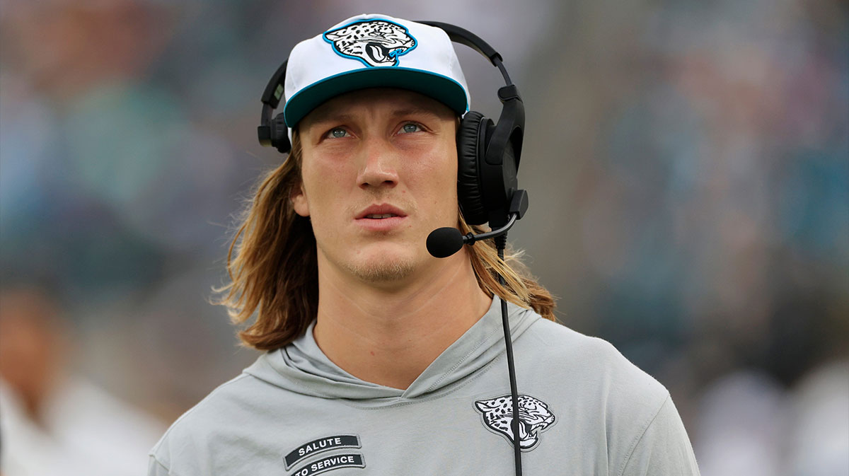 Jacksonville Jaguars quarterback Trevor Lawrence (16) walks on the sideline during the fourth quarter of an NFL football matchup Sunday, Nov. 10, 2024 at Everbank Stadium in Jacksonville, Fla. The Vikings defeated the Jaguars 12-7.