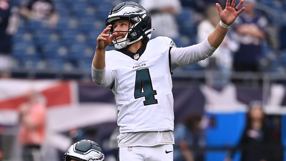 Philadelphia Eagles kicker Jake Elliot (4) watches the flight of the ball before a game against the New England Patriots at Gillette Stadium.