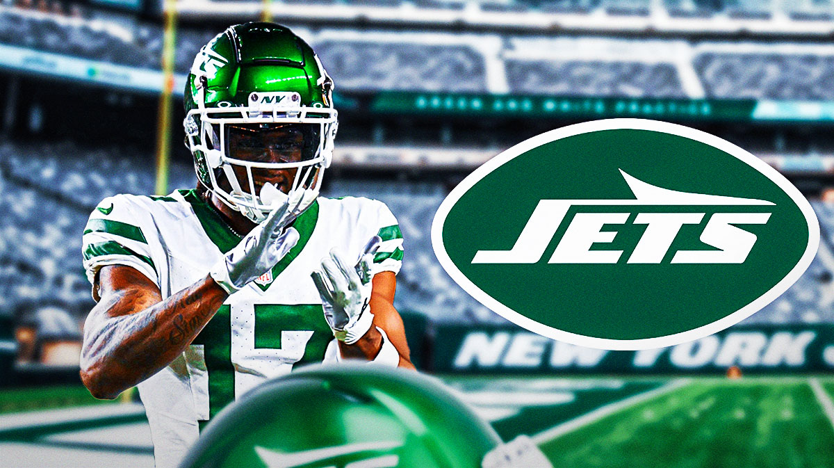 Davante Adams next to a Jets logo at MetLife Stadium