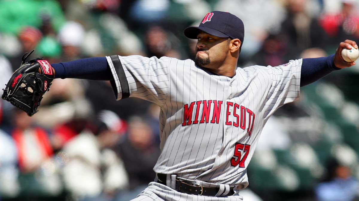 Johan Santana pitching for the Minnesota Twins