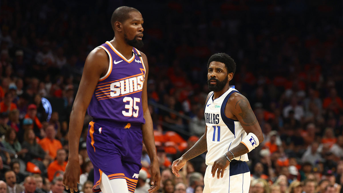 Suns' Kevin Durant gives Kyrie Irving, Luka Doncic their flowers