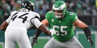 Philadelphia Eagles offensive tackle Lane Johnson (65) blocks Jacksonville Jaguars defensive end Travon Walker (44) at Lincoln Financial Field.