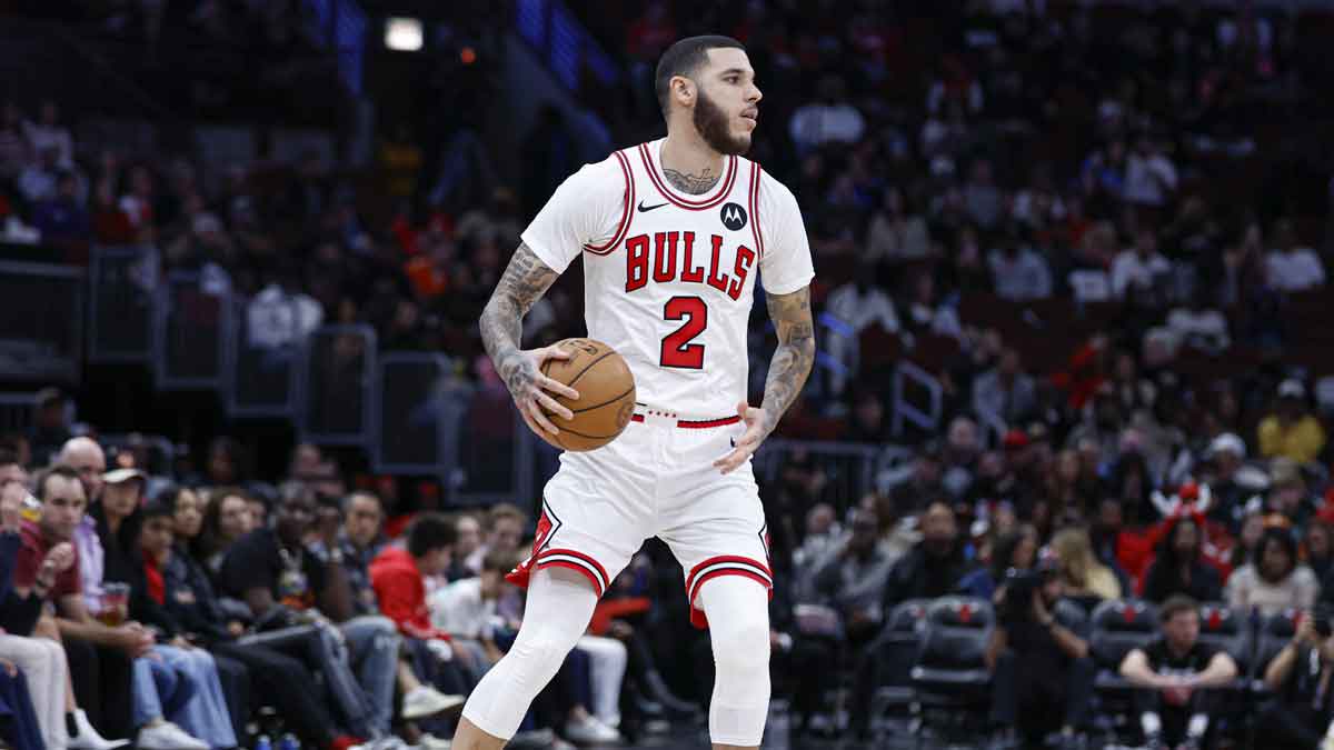 Chicago Bulls guard Lonzo Ball (2) brings the ball up court against the Minnesota Timberwolves during the second half at United Center. 