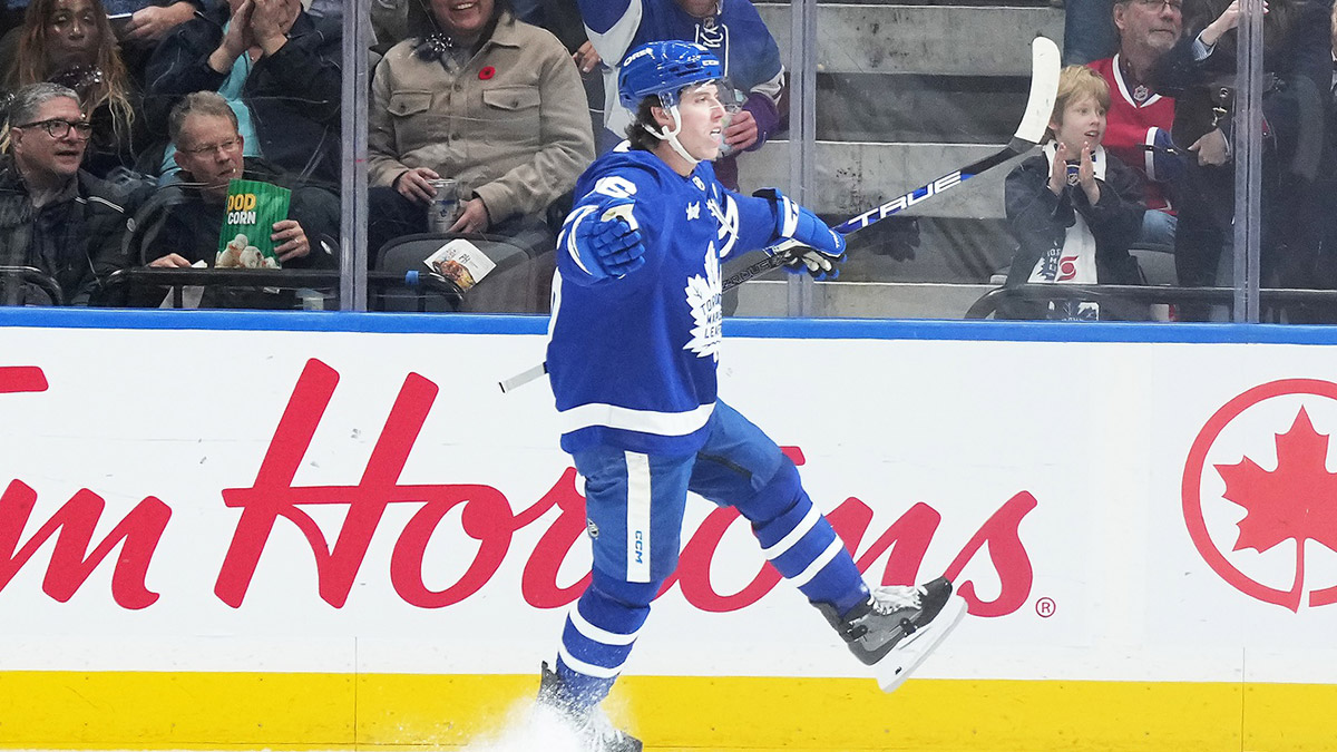 Toronto Maple Leafs right wing Mitch Marner (16) scores a goal Montreal Canadiens and celebrates during the second period at Scotiabank Arena.