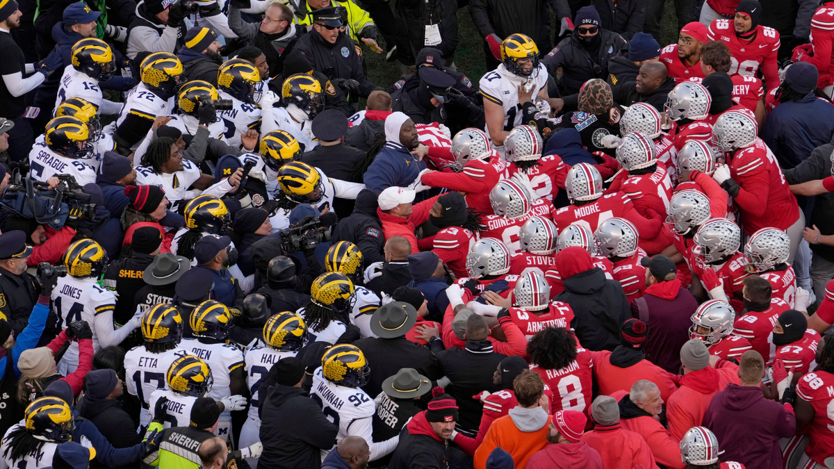 Michigan football RB rips 'classless' Ohio State after upset win