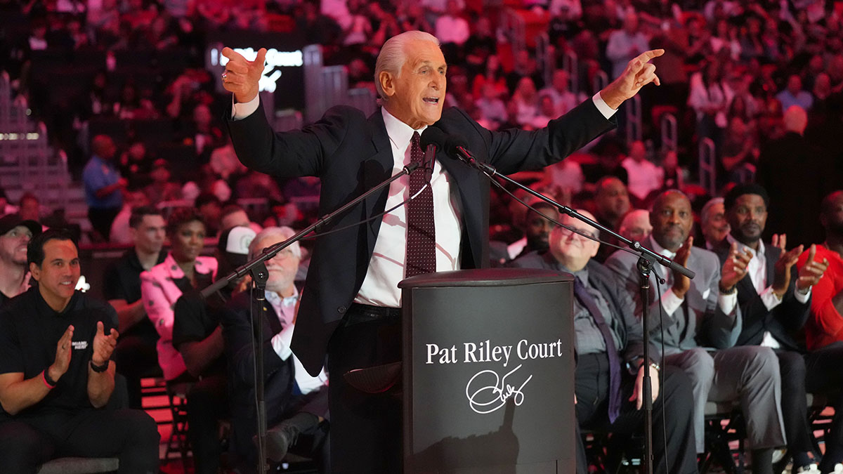 Miami Heat president Pat Riley addresses the crowd during the Pat Riley Court dedication ceremony at halftime at Kaseya Center.