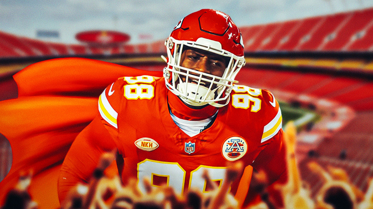 Chiefs Player Caught On Video Helping Young Fan Who Tumbled Onto Field