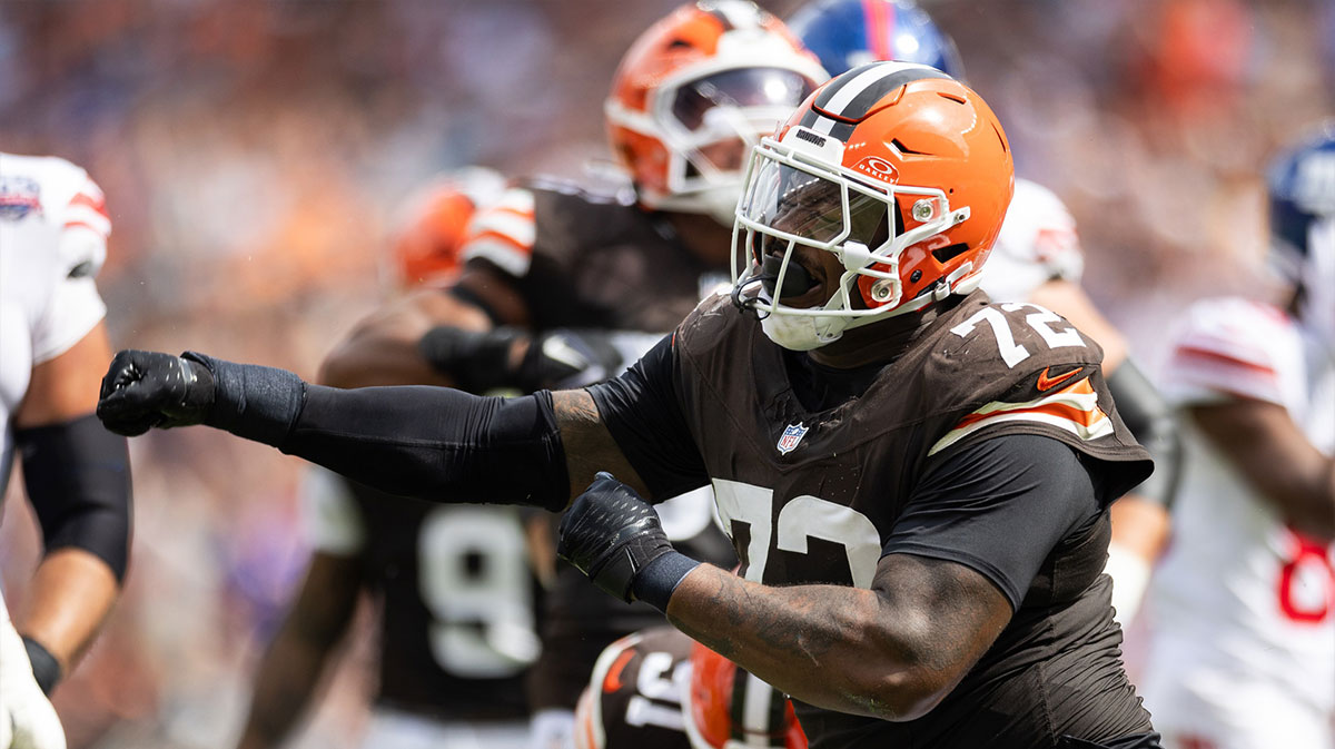 Cleveland Browns defensive tackle Quinton Jefferson (72) celebrates his tackle for a loss of yardage against the New York Giants during the second quarter at Huntington Bank Field.