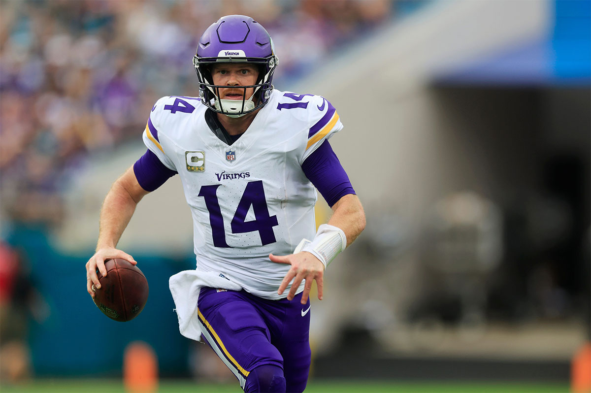 Minnesota Vikings quarterback Sam Darnold (14) during a game Sunday, Nov. 10, 2024 at Everbank Stadium in Jacksonville, Fla. The Vikings defeated the Jaguars 12-7.