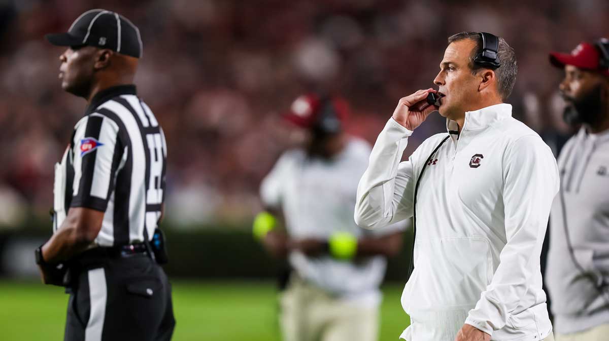 South Carolina Gamecocks head coach Shane Beamer directs his team against the Texas A&M Aggies in the first quarter at Williams-Brice Stadium.