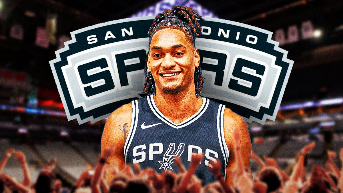 Devin Vassell happy image, image that indicates return from injury, Spurs logo