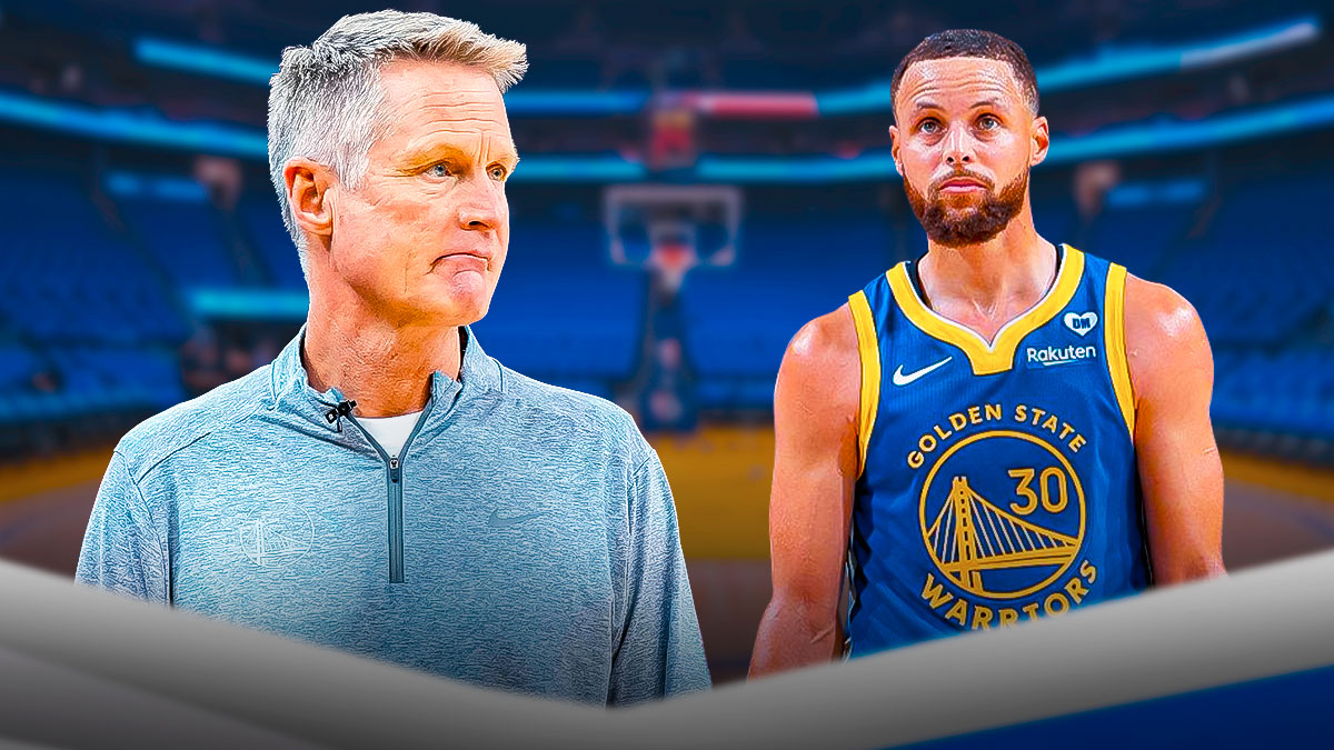 Steve Kerr looking at Stephen Curry.