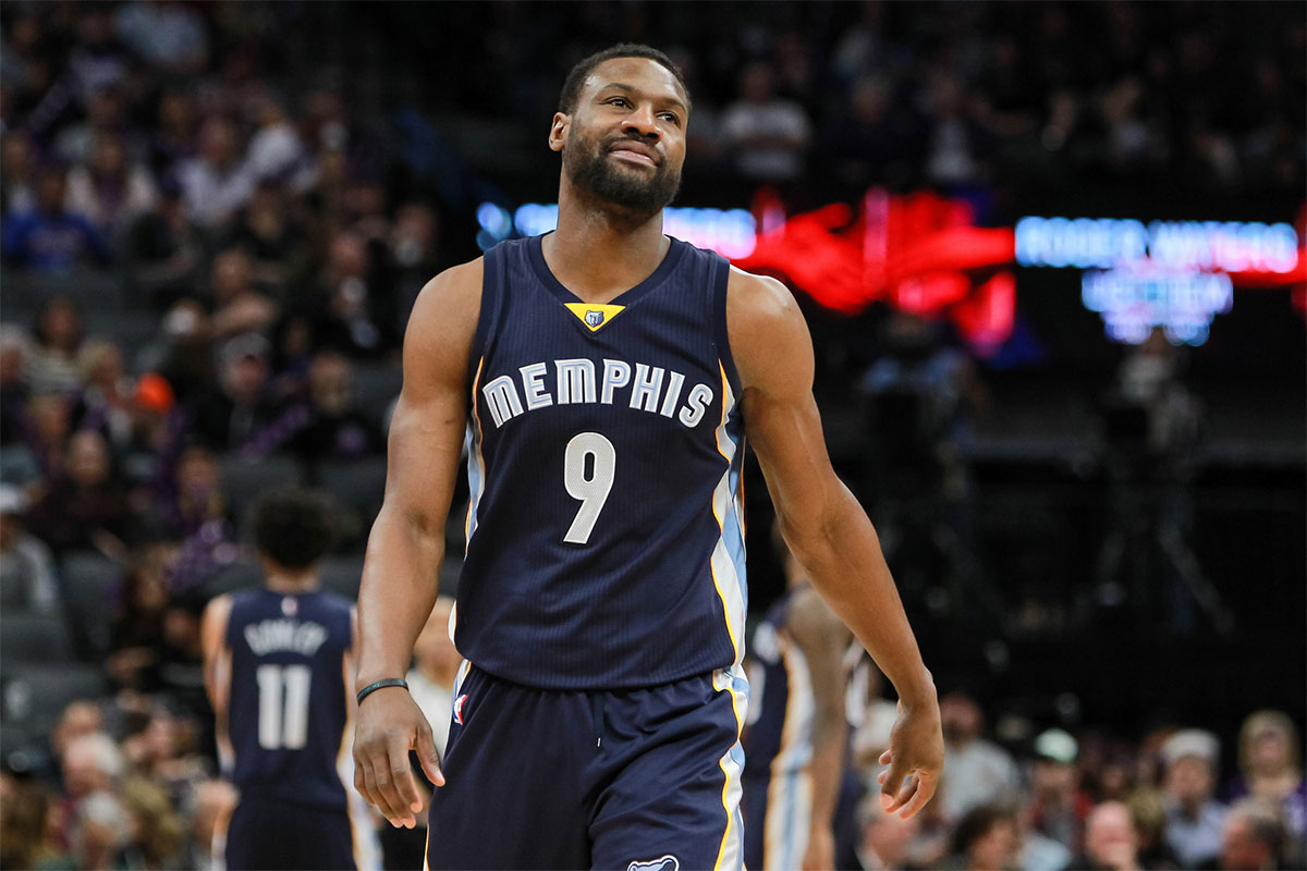 Memphis Grizzlies guard Tony Allen (9) during the third quarter against the Sacramento Kings at Golden 1 Center. The Kings defeated the Grizzlies 91-90.