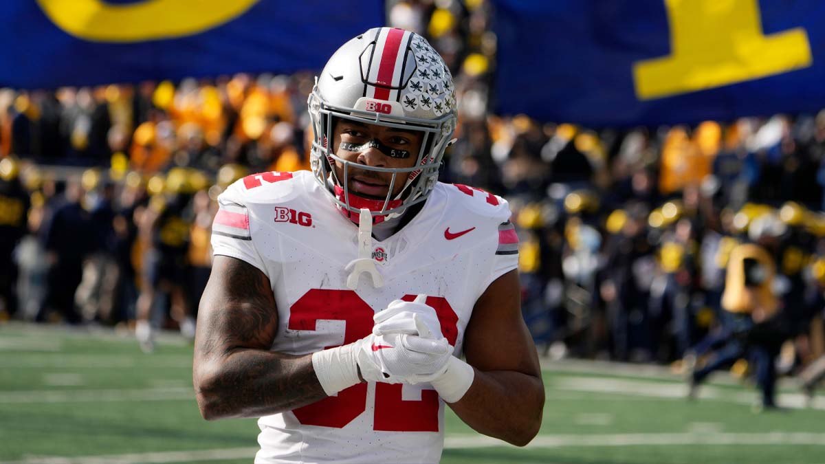 Ohio State Buckeyes running back TreVeyon Henderson takes the field before the game against the Michigan Wolverines