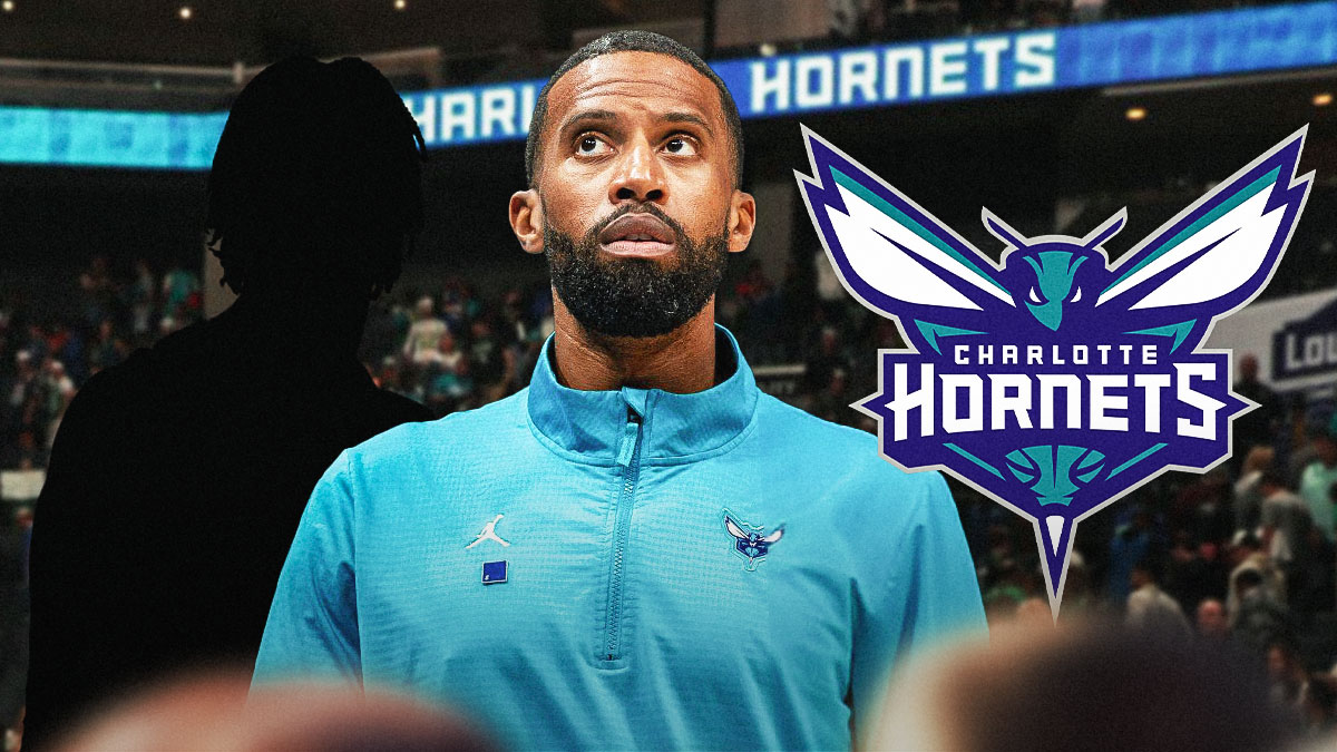 Mark Williams as a slihouette. Charles Lee in Hornets gear, Hornets logo
