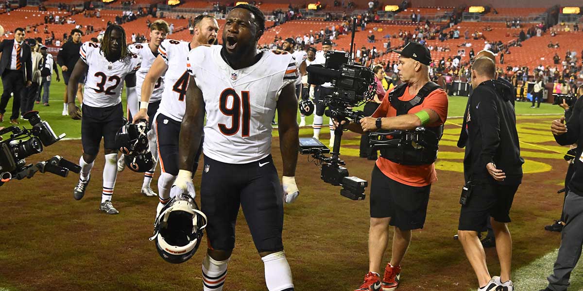 Chicago Bears defensive end Yannick Ngakoue (91) reacts after the game against the Washington Commanders at FedExField.