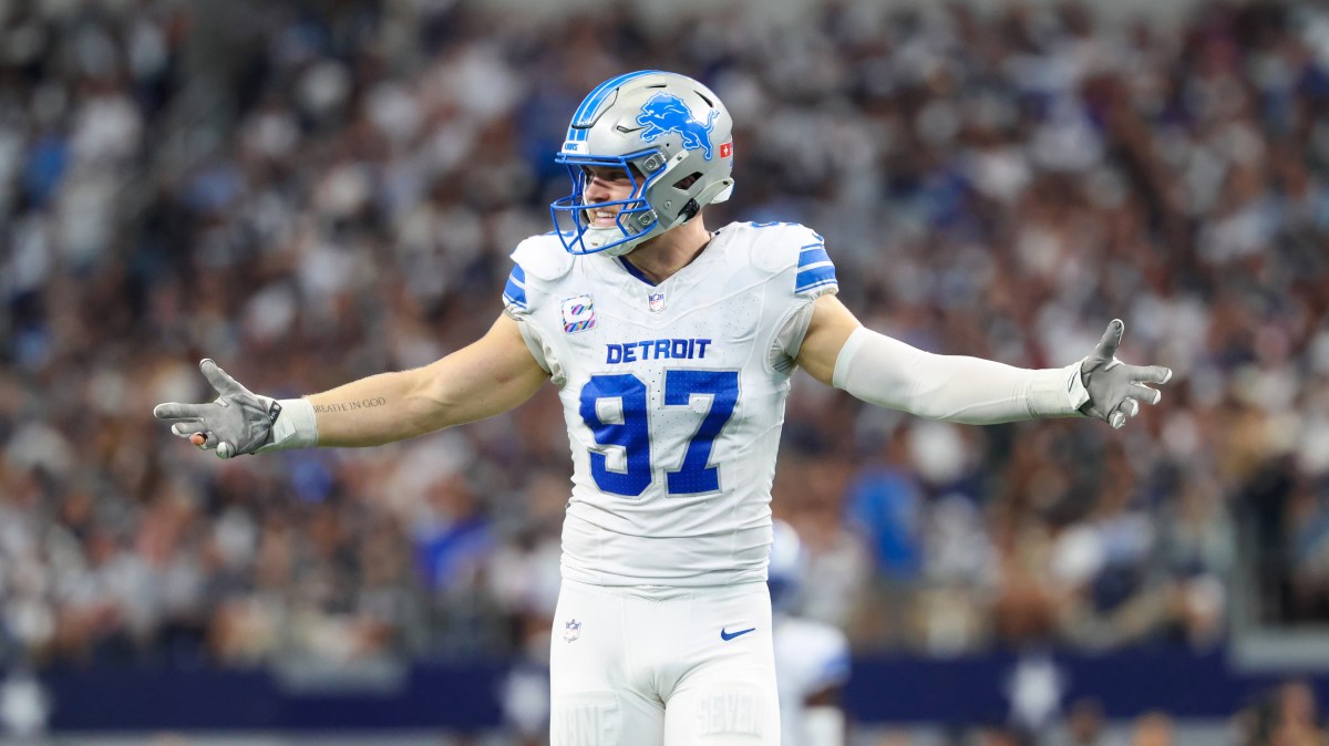 Oct 13, 2024; Arlington, Texas, USA; Detroit Lions defensive end Aidan Hutchinson (97) in action during the game against the Dallas Cowboys at AT&T Stadium.