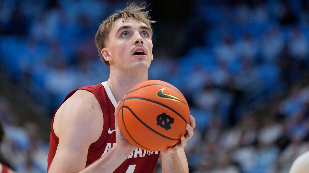 Alabama Crimson Tide forward Grant Nelson (4) at the free throw line in the first half at Dean E. Smith Center.