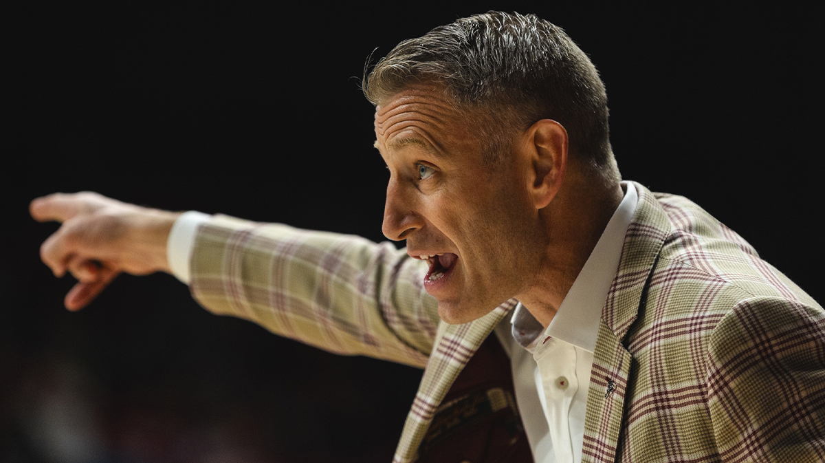 Alabama Crimson Tide head coach Nate Oats during the first half against the Creighton Bluejays at Coleman Coliseum. Mandatory Credit:
