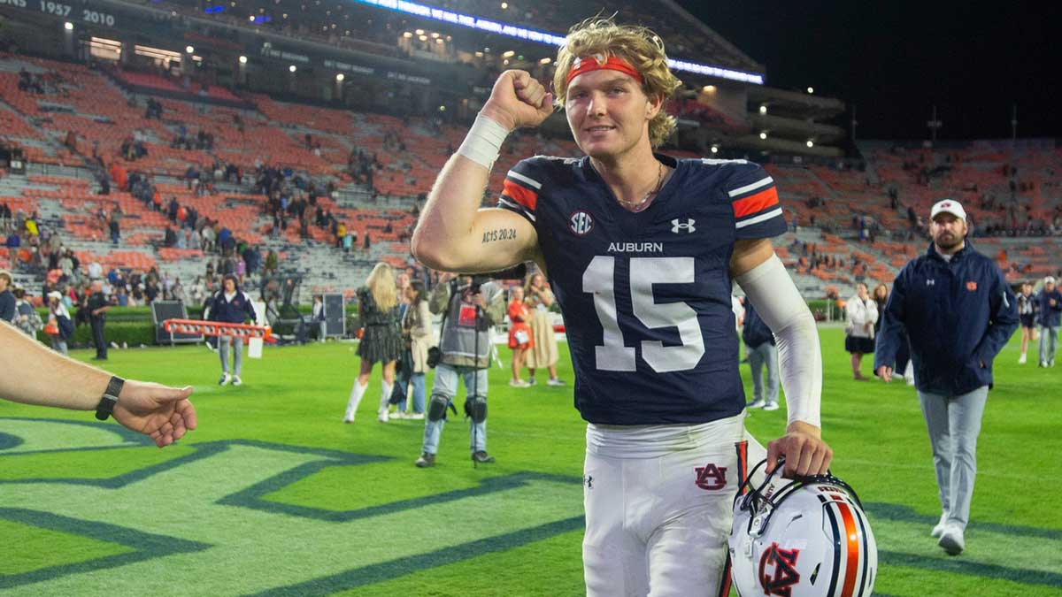 Auburn QB Hank Brown