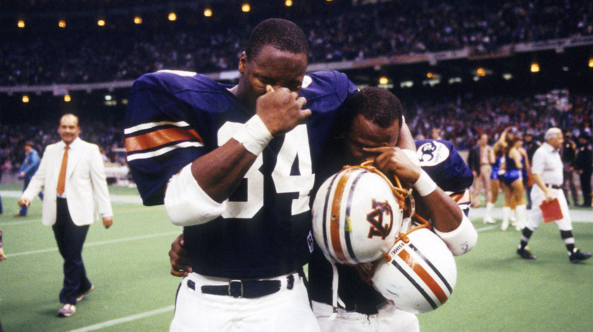 Bo Jackson Auburn Heisman Trophy