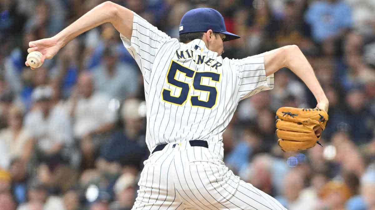 Rangers adding intriguing ex-Brewers bullpen weapon