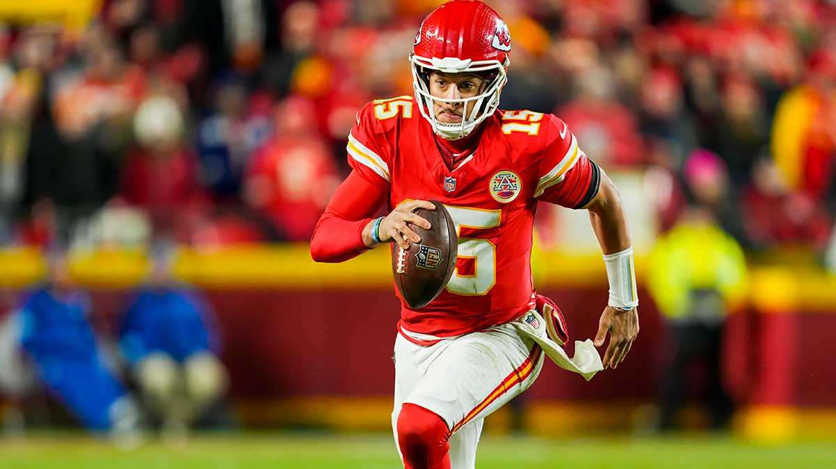 Patrick Mahomes showers Chiefs teammates with stunning gifts