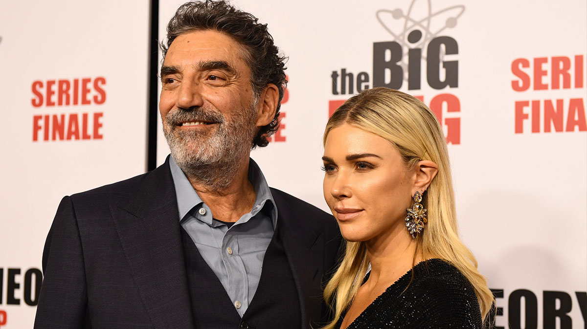 Chuck and Arielle Lorre on Big Bang Theory series finale red carpet on May 2, 2019.