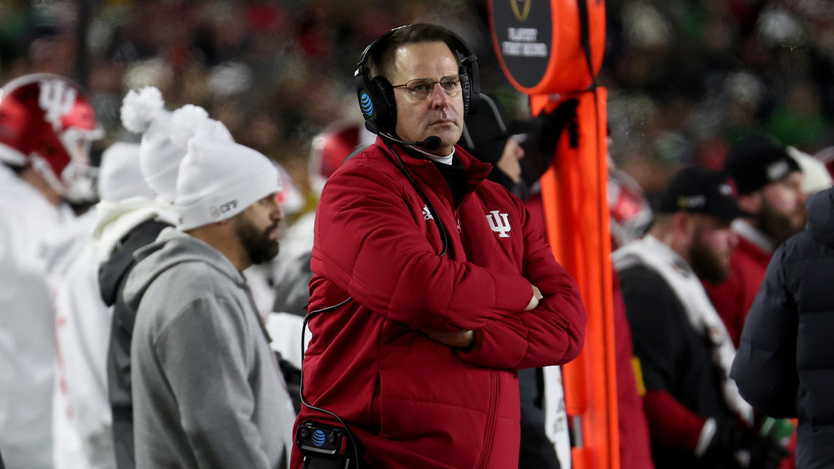 Indiana Hoosiers head coach Curt Cignetti during the first half against the Notre Dame Fighting Irish at Notre Dame Stadium.