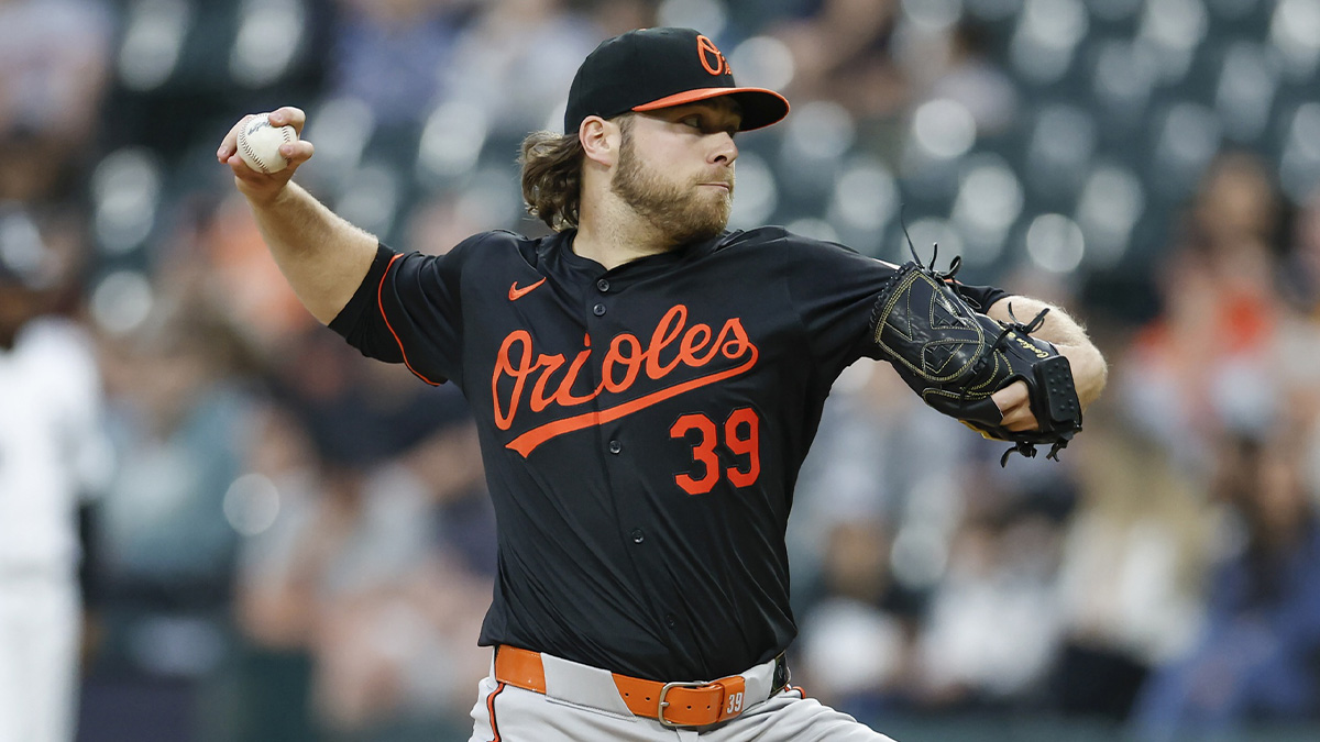 Baltimore Orioles starting pitcher Corbin Burnes (39) delivers a pitch against the Chicago White Sox during the first inning at Guaranteed Rate Field.