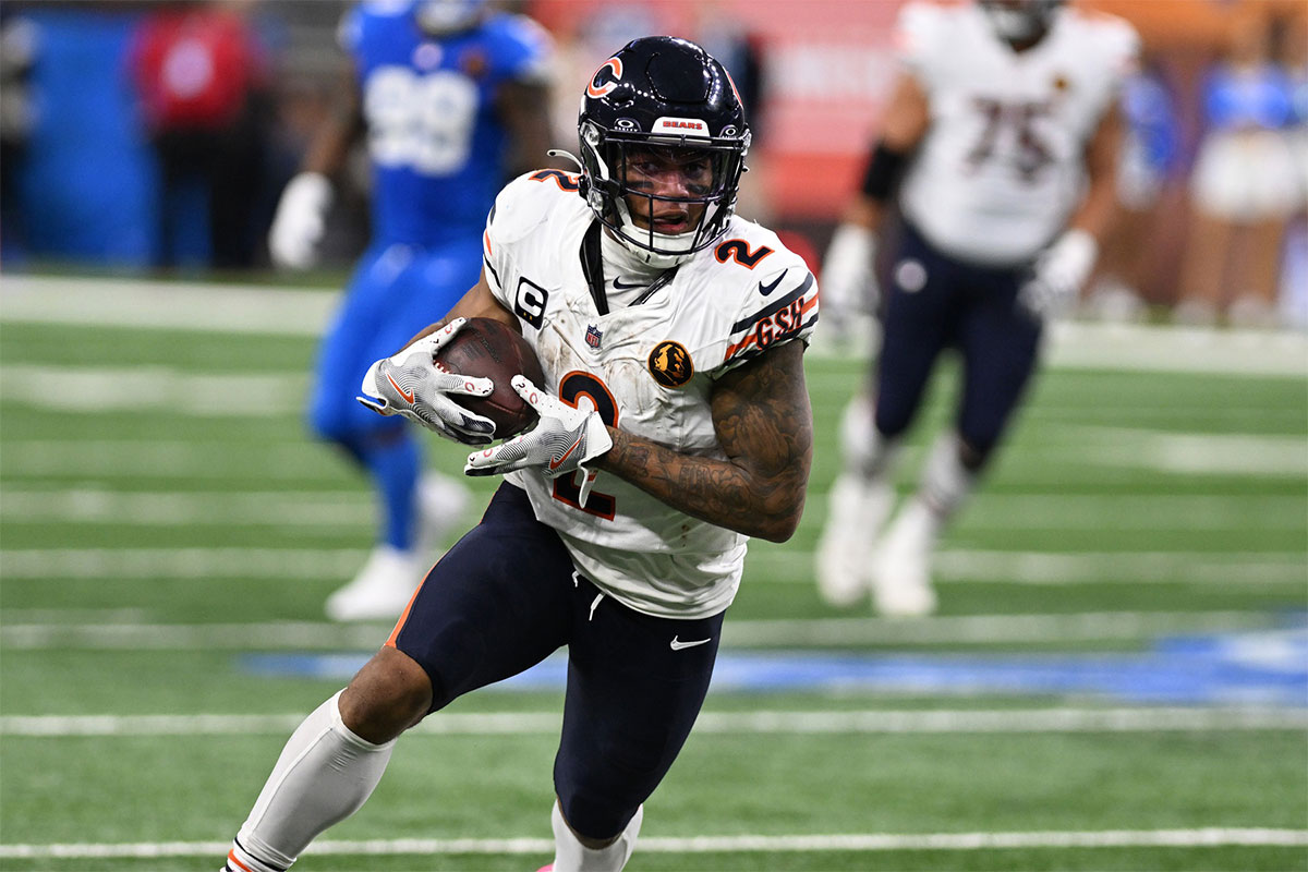 Chicago Bears wide receiver D.J. Moore (2) heads upfield after catching a pass against the Detroit Lions in the fourth quarter at Ford Field.