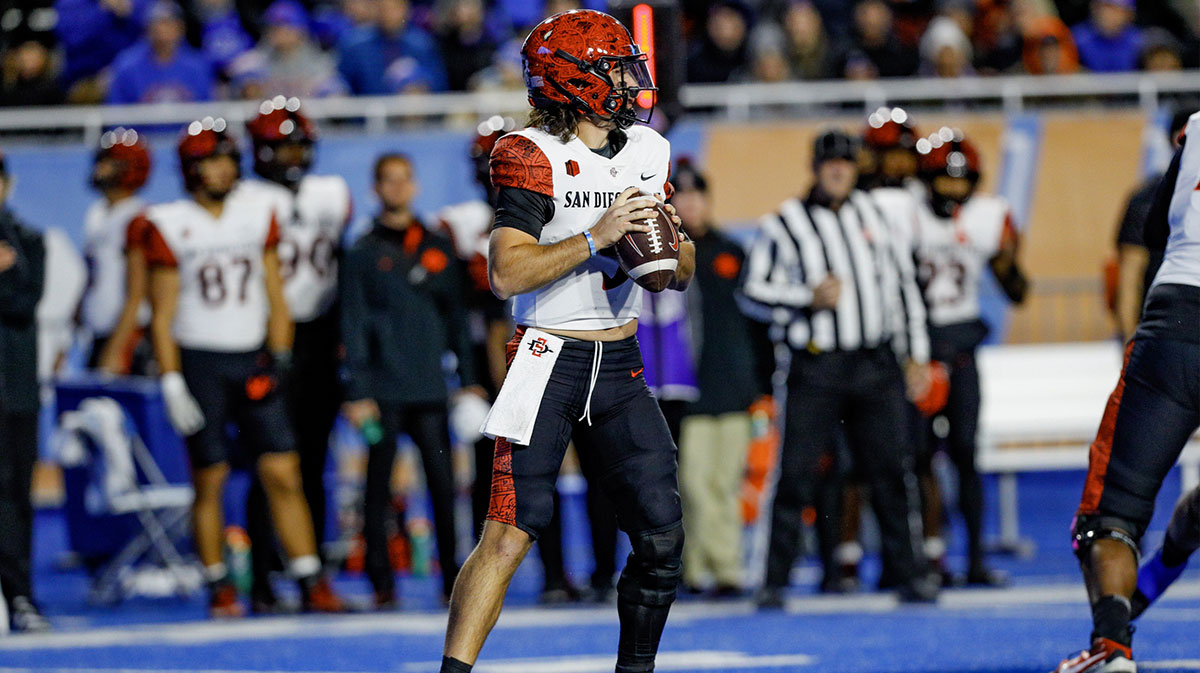 San Diego State Aztecs quarterback Danny O'Neil (5) during the second half against the Boise State Broncos at Albertsons Stadium. Boise State defeats San Diego State 56-24.