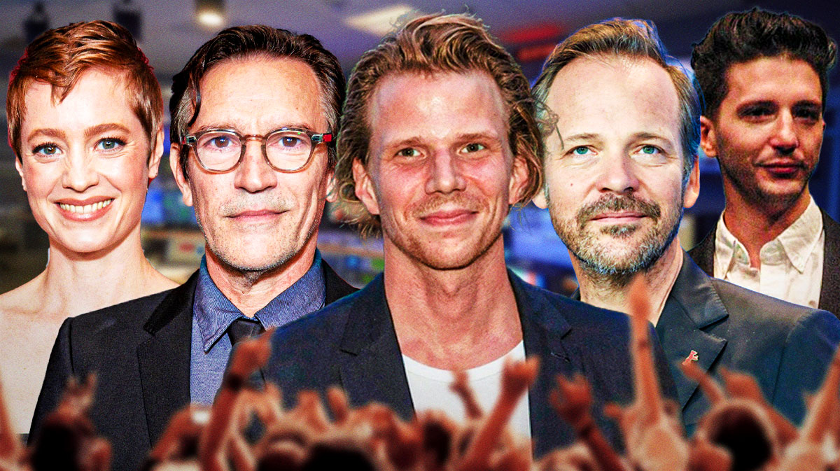 Studio control room background with September 5 director and stars Tim Fehlbaum in between Peter Sarsgaard, John Magaro, Ben Chaplin, and Leonie Bennesch.