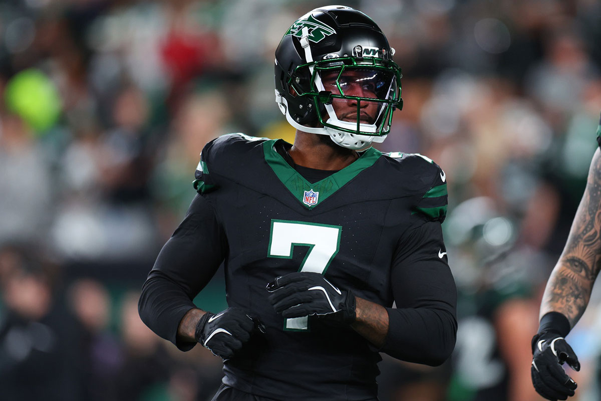 Oct 31, 2024; East Rutherford, New Jersey, USA; New York Jets defensive end Haason Reddick (7) looks on during pregame warmups for their game against the Houston Texans at MetLife Stadium.