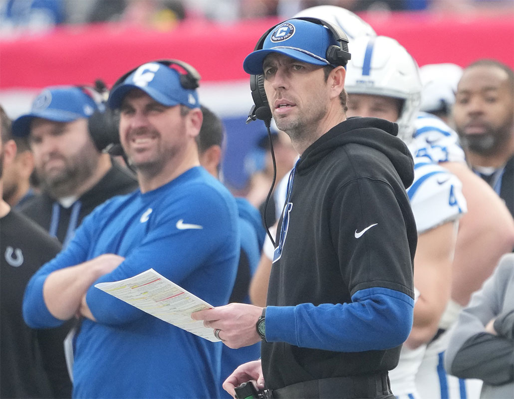 Indianapolis Colts head coach Shane Steichen watches downfield against the New York Giants at MetLife Stadium.