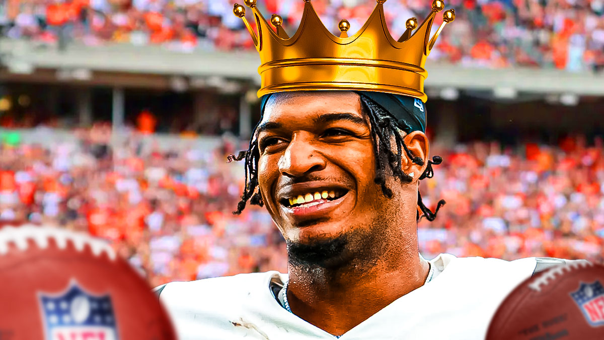 Ja'Marr Chase with crown on his head