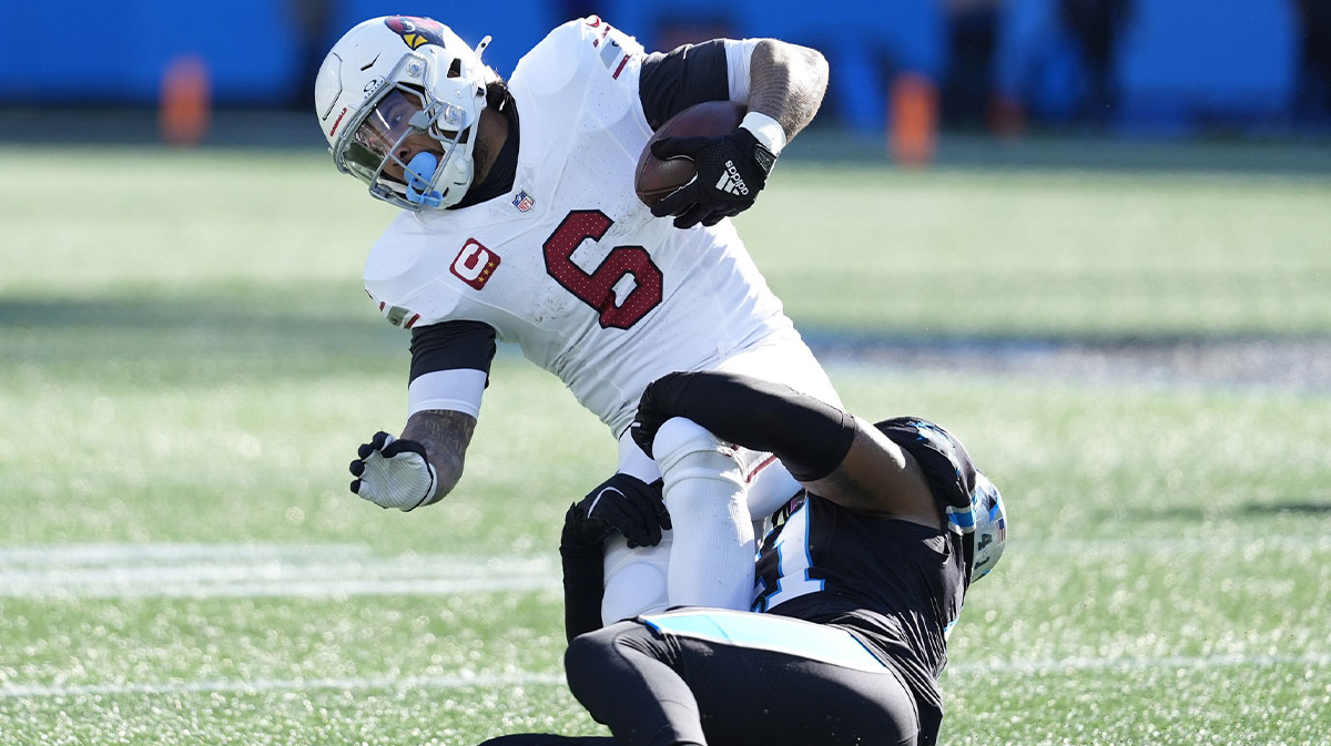 Cardinals drop James Connor injury update amid Rams game