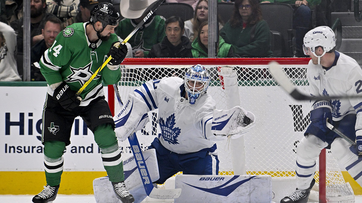 Toronto Maple Leafs goaltender Joseph Woll (60) makes a glove save as Dallas Stars left wing Jamie Benn (14) looks on during the third period at the American Airlines Center.