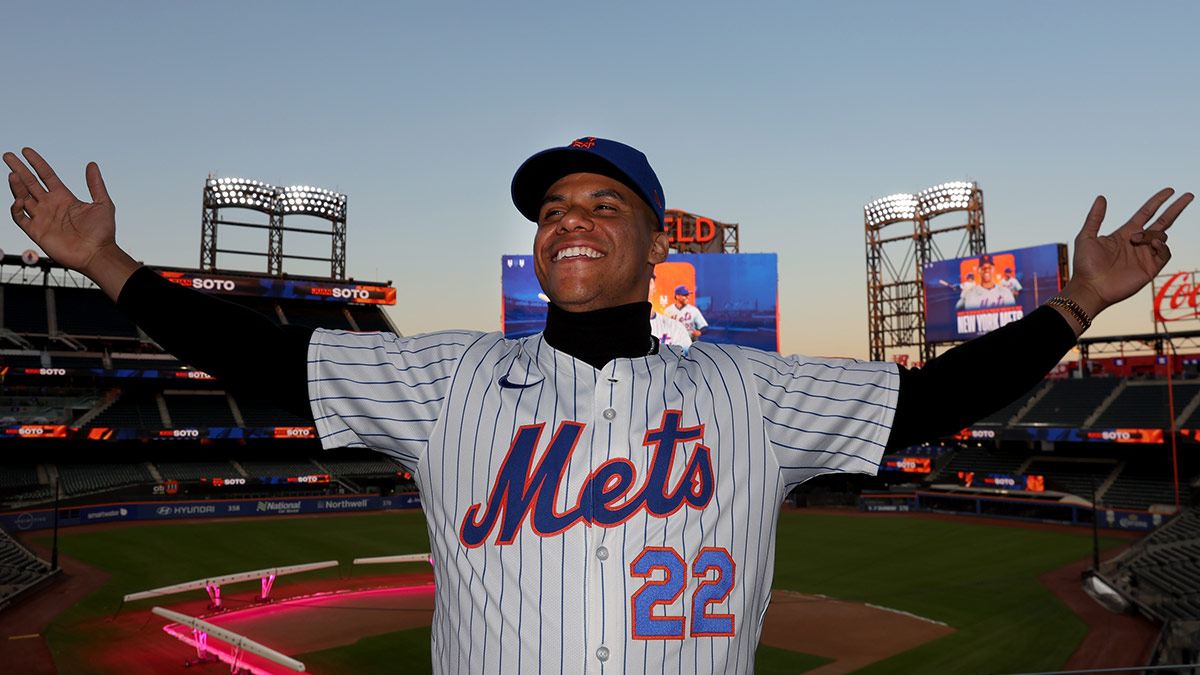 New York Mets right fielder Juan Soto poses for photos during his introductory press conference at Citi Field.