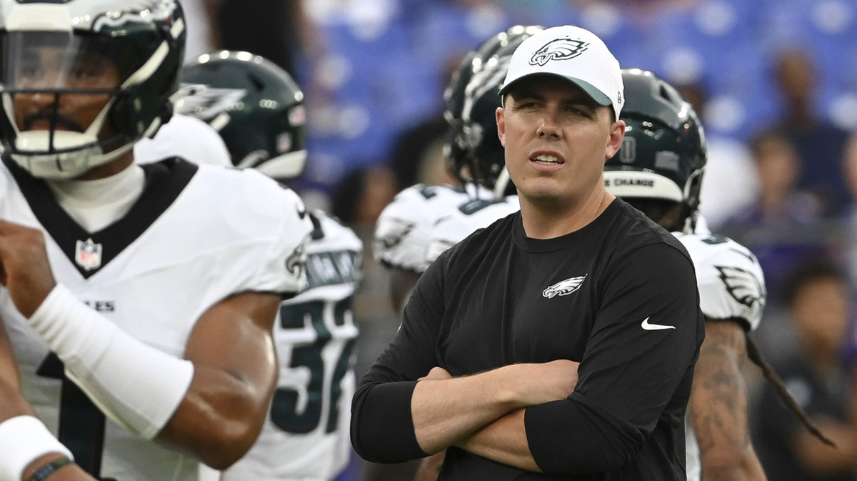 Kellen Moore breaks down Jalen Hurts' passing issues after Eagles' ugly Week 14 win