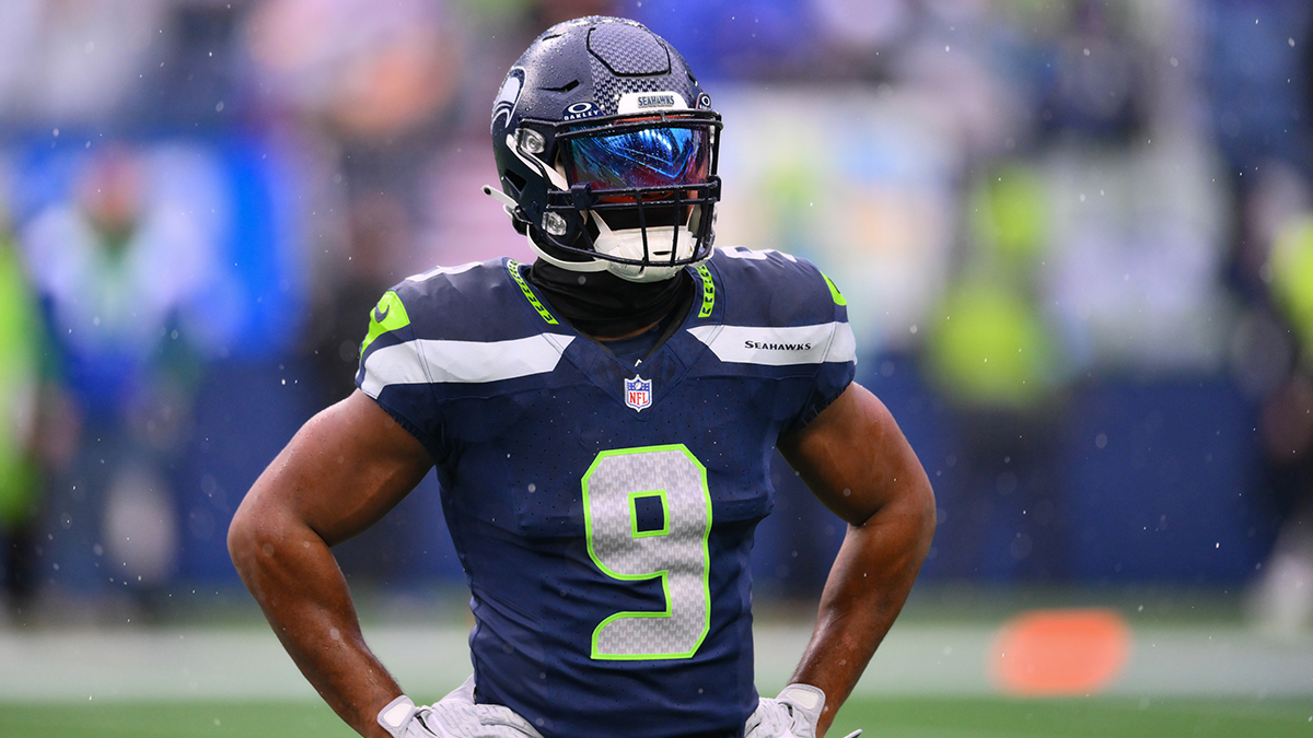 Seahawks' Devastating Loss To Vikings Gets Worse With Kenneth Walker Injury