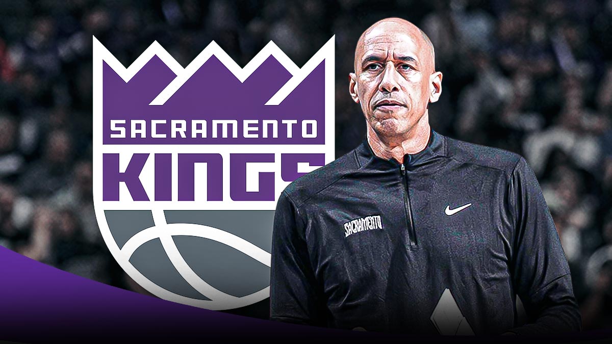 Doug Christie next to Kings logo