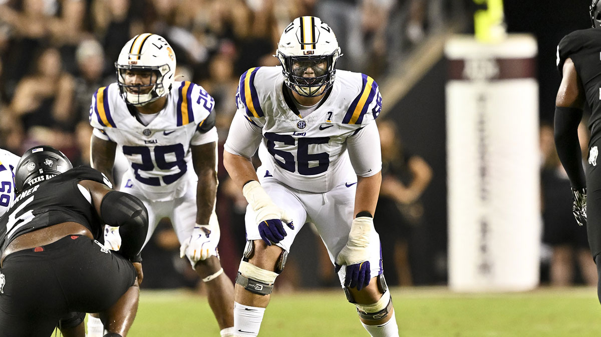 LSU Tigers offensive tackle Will Campbell (66) lines up in the second half against the Texas A&M Aggies.