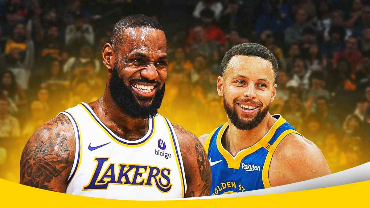 Lakers' LeBron James and Warriors' Stephen Curry smiling