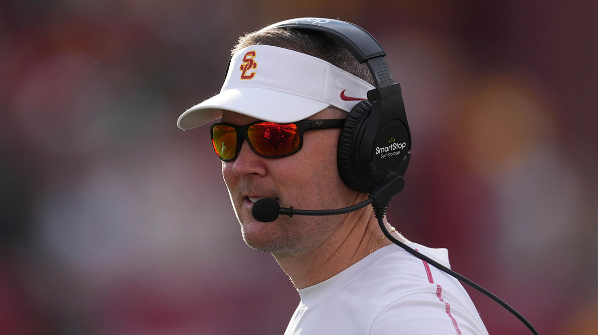 Southern California Trojans head coach Lincoln Riley reacts against the Notre Dame Fighting Irish in the second half at United Airlines Field at Los Angeles Memorial Coliseum.