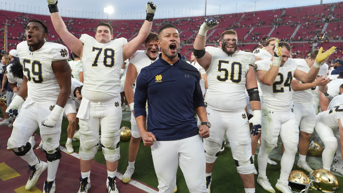 Notre Dame Football's Marcus Freeman Named As Bears Head Coaching Candidate