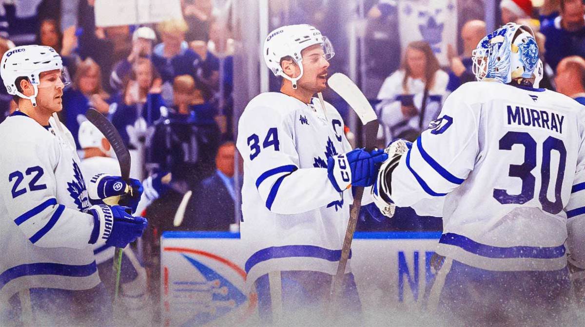 Maple Leafs goalie Matt Murray celebrating with his teammates