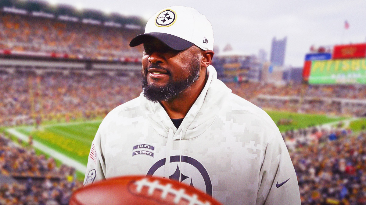 Mike Tomlin grinning